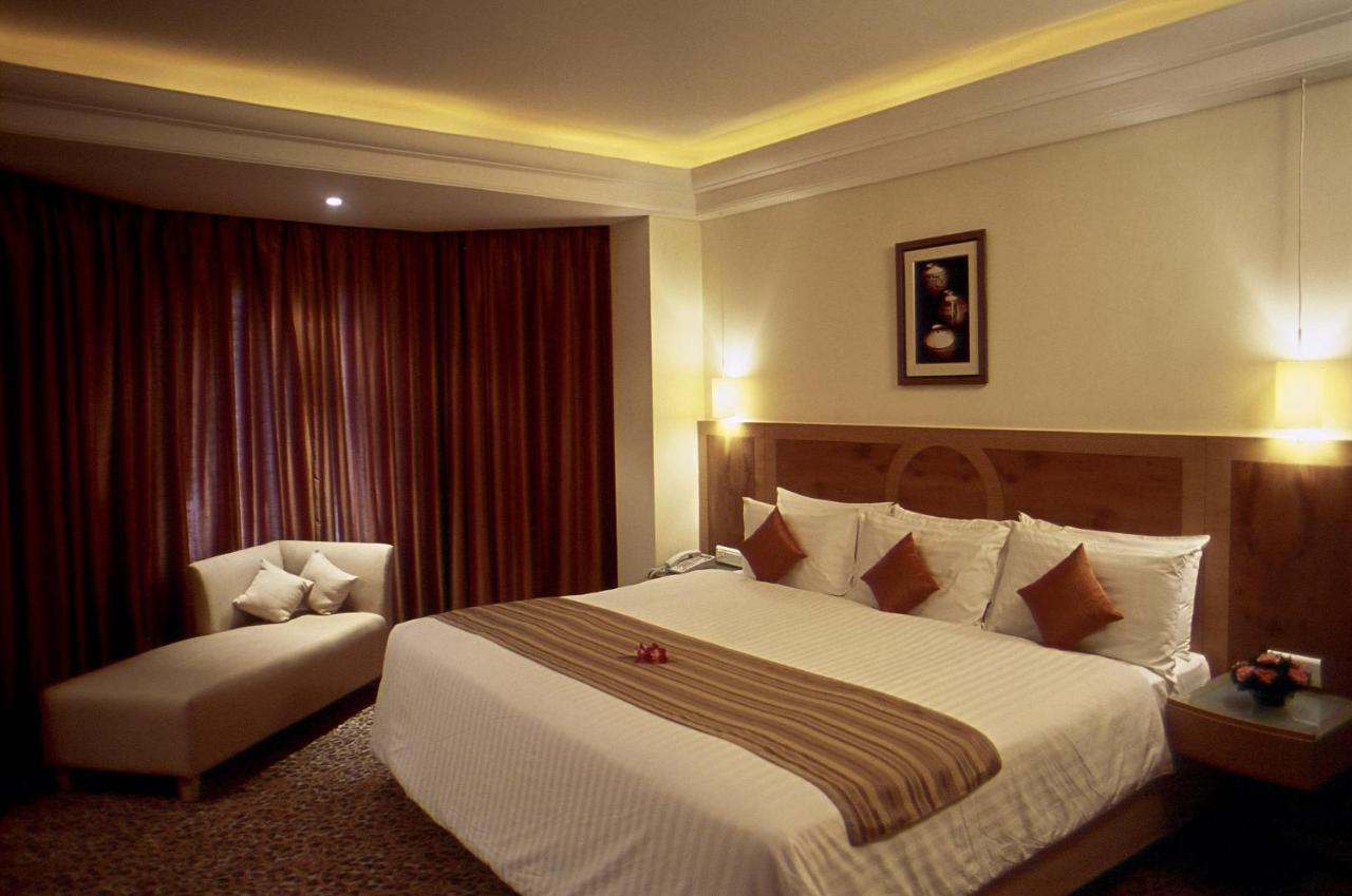 Katriya Hotel And Tower Hyderabad Exterior photo